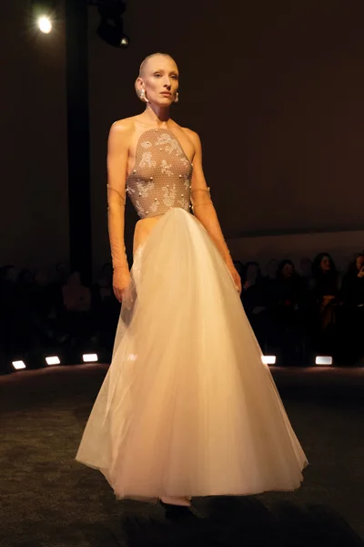 Look 12